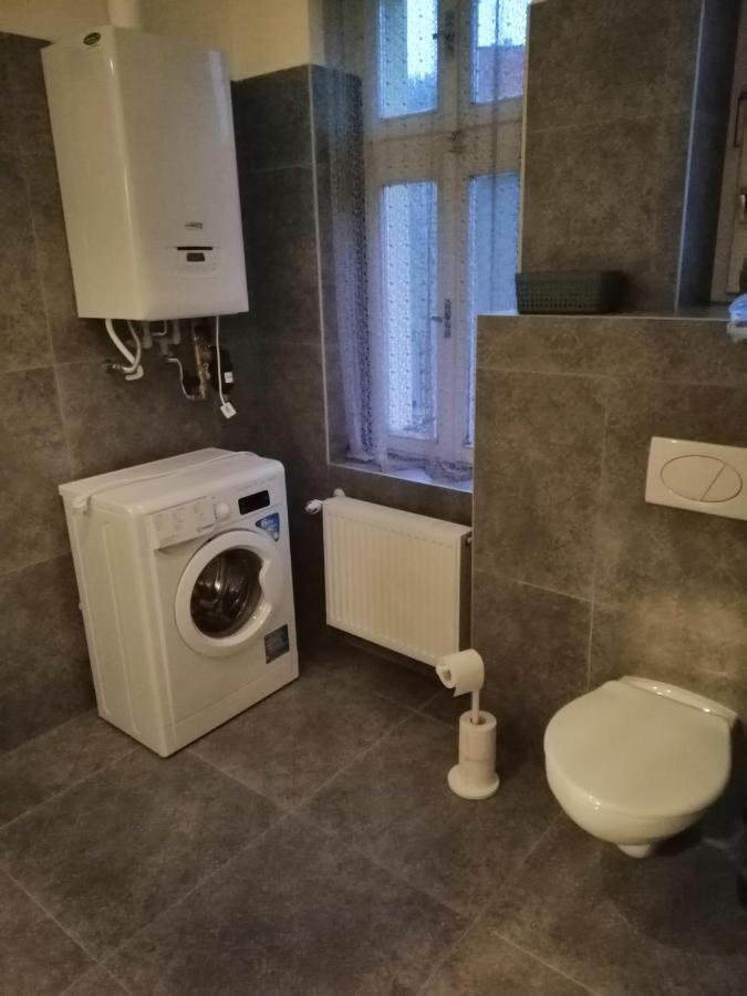 Apartment In Center